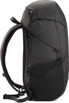 Arc'teryx Mantis 30 Pack 7