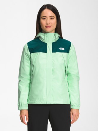 Best Hiking Jacket for Women During Any Season | Untamed Space