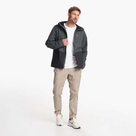 Vuori Oahu Rain Jacket - Men's 3