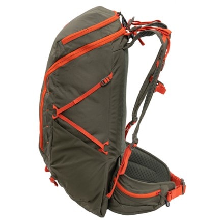 ALPS Mountaineering Canyon 30 Pack 2