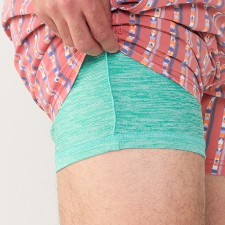 Fair Harbor Bungalow 5" Swim Trunks - Men's 4