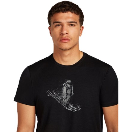 Icebreaker Merino 150 Tech Lite Skiing Yeti Base Layer T-Shirt - Men's 3