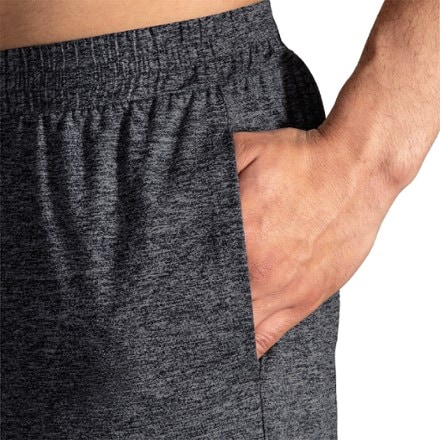 Brooks Luxe Joggers - Men's 4