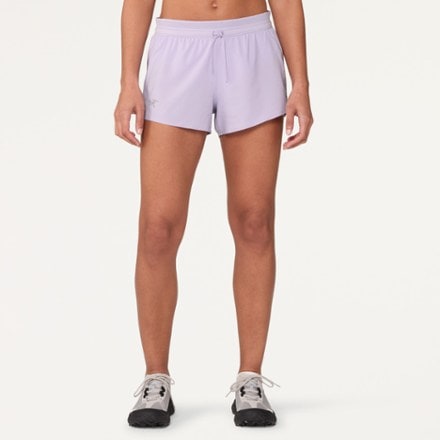 Model info: Height: 5' 9" | Waist: 27" | Inseam: 30" | Wearing size: 6
