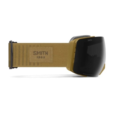 Smith I/O MAG XL ChromaPop Snow Goggles with gogglesoc 3