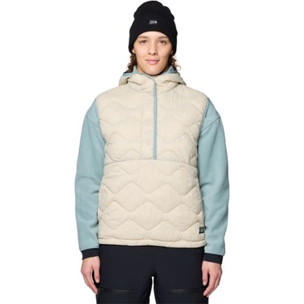 Mountain Hardwear Seek Out Snap-Neck Insulated Vest - Women's 1