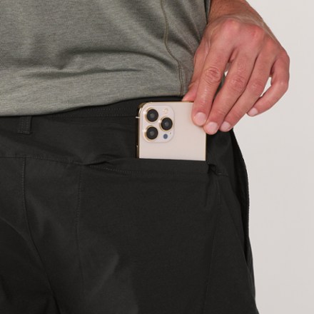 The North Face Basin 7" Shorts - Men's 5