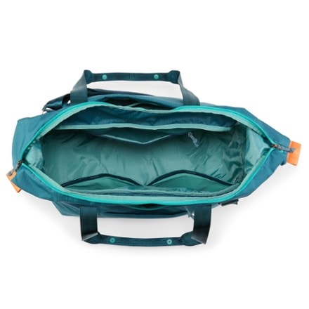 Cotopaxi Viaje 35 L Travel Duffel Bag Interior