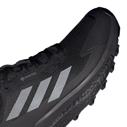 adidas Terrex Free Hiker GORE-TEX 2.0 Low Hiking Shoes - Men's 5