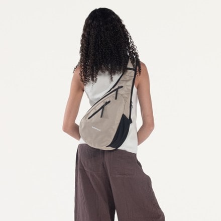 Sherpani Esprit Anti-Theft Sling Bag 6