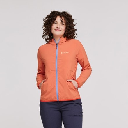 Cotopaxi Vuelta Performance Windbreaker - Women's 1