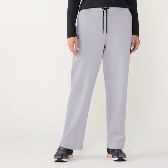 Model info: Height: 5' 10.5" | Waist: 27" | Wearing size: M