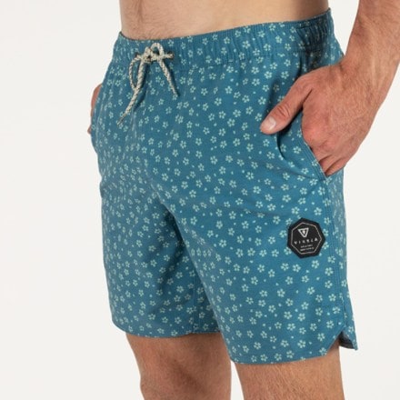 VISSLA Bongos 16.5" Volley Shorts - Men's 2