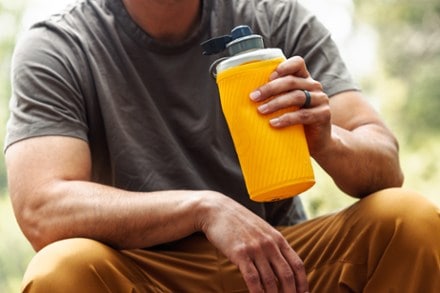 HydraPak Flux Water Bottle - 32 fl. oz. 6