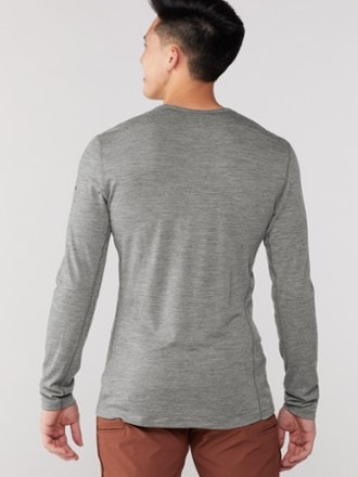 Icebreaker Merino 200 Oasis Long-Sleeve Crewe Thermal Top - Men's 2