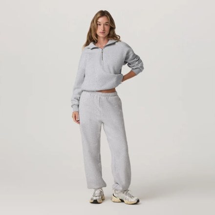 Vuori Restore Classic Sweatpants - Women's 5