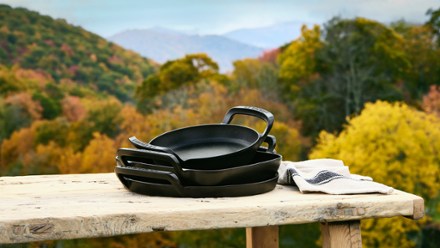 Le Creuset Alpine Outdoor Enameled Cast Iron Grill Basket - 12 in. 10