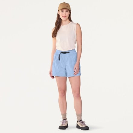 Mountain Hardwear Stryder Belted Shorts - Women's 3