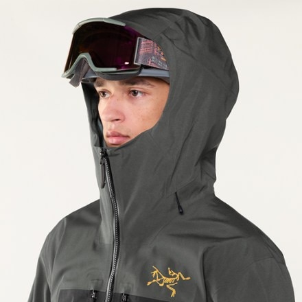 Arc'teryx Rush Jacket - Men's 4