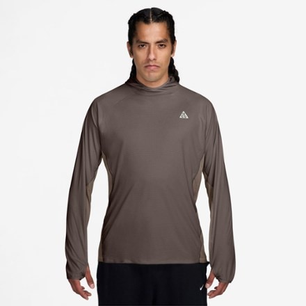 On Body Image of color Ironstone/Mink Brown/Summit