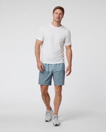 Vuori Kore Shorts - Men's 7.5" Inseam 6