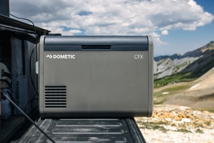 Dometic CFX5 55 Powered Cooler + Icemaker 9