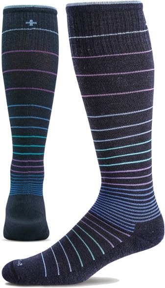 Product Image of color Navy
