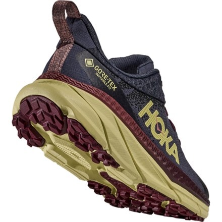 HOKA Challenger 7 GTX Trail-Running Shoes - Women's 7