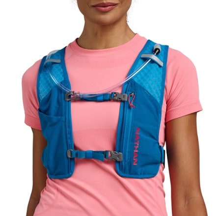 Nathan QuickStart 3.0 6 L Hydration Vest 6