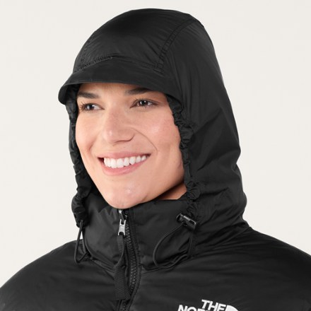 The North Face 1996 Recycled Retro Nuptse Down Jacket - Women's 4