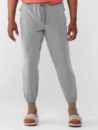 REI Co-op Active Pursuits Midweight Joggers 1