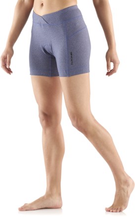 dakine comp liner short