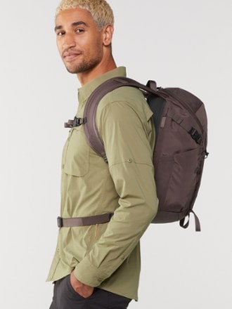 REI Co-op Ruckpack 18 Pack 4
