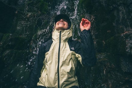 The North Face Ridgelite Waterproof Jacket - Women's 6