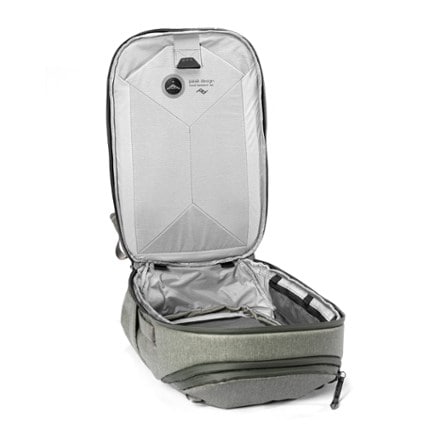 Peak Design Travel Pack - 30 L 4