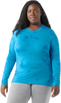 Smartwool Classic All-Season Merino Long-Sleeve Base Layer Top - Women's 2