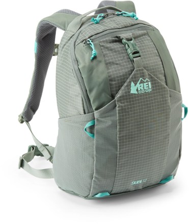 Kids discount backpacks hiking