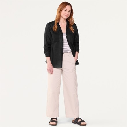 Patagonia Lightweight A/C Button-Down Shirt - Women's 3