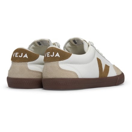 VEJA Volley Shoes - Men's 2