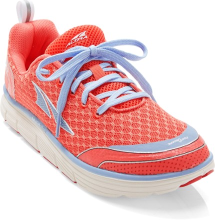 campus coral mid top running shoes