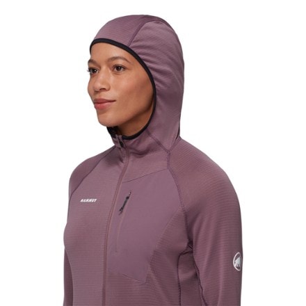 Mammut Aenergy Light ML Hooded Jacket - Women's 4