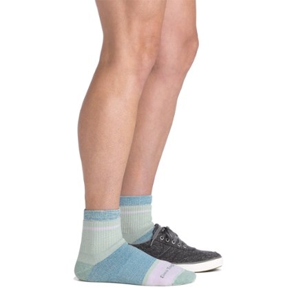 Darn Tough Shorty Heavyweight Cushion Socks - Women's 2