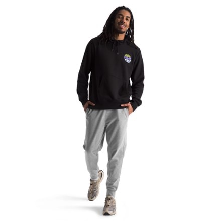 The North Face Heritage Patch Jogger Pants - Men's 3