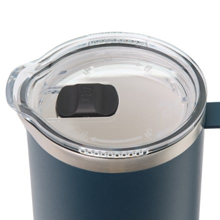 YETI Rambler Pitcher 4