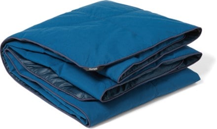 Rumpl NanoLoft Flame Puffy Blanket Folded view (Deepwater)