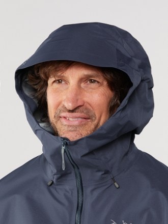 Arc'teryx Beta SL Jacket - Men's 7