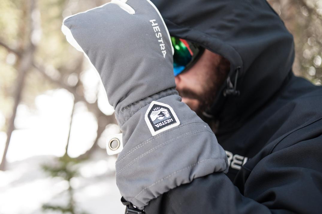 Location Image for Heli Three-Finger Insulated Gloves