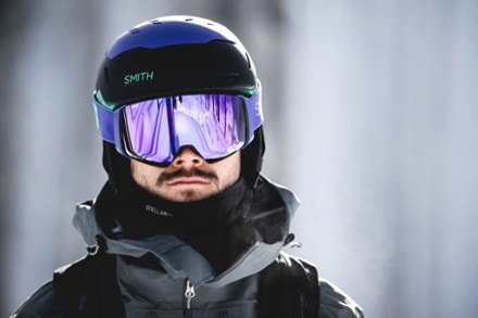 Smith 4D MAG ChromaPop Snow Goggles with Lens Protector 6