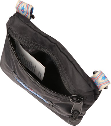 Kavu on sale toiletry bag