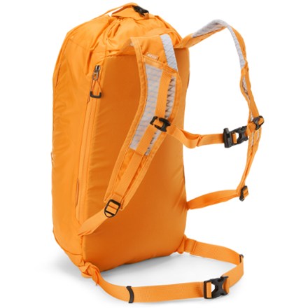 REI Co-op Flash 18 Pack 4